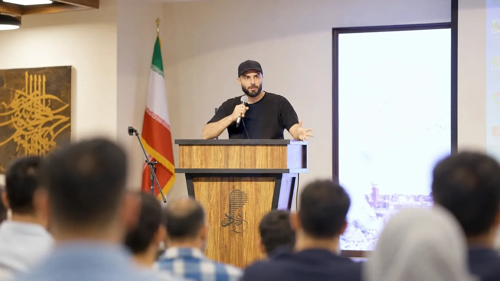 محمد بی‌باک، سخنرانی و آموزش برای هنرجوها